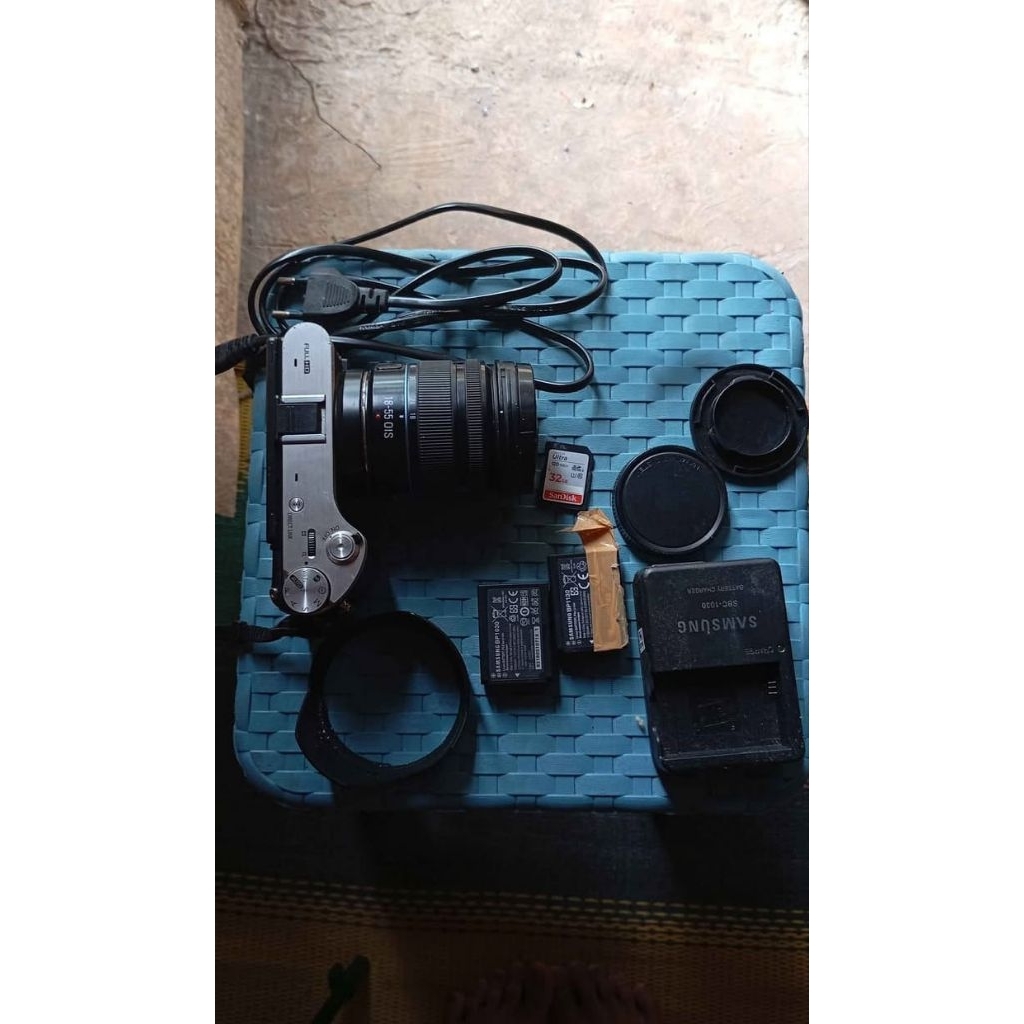 Samsung Mirrorless NX300