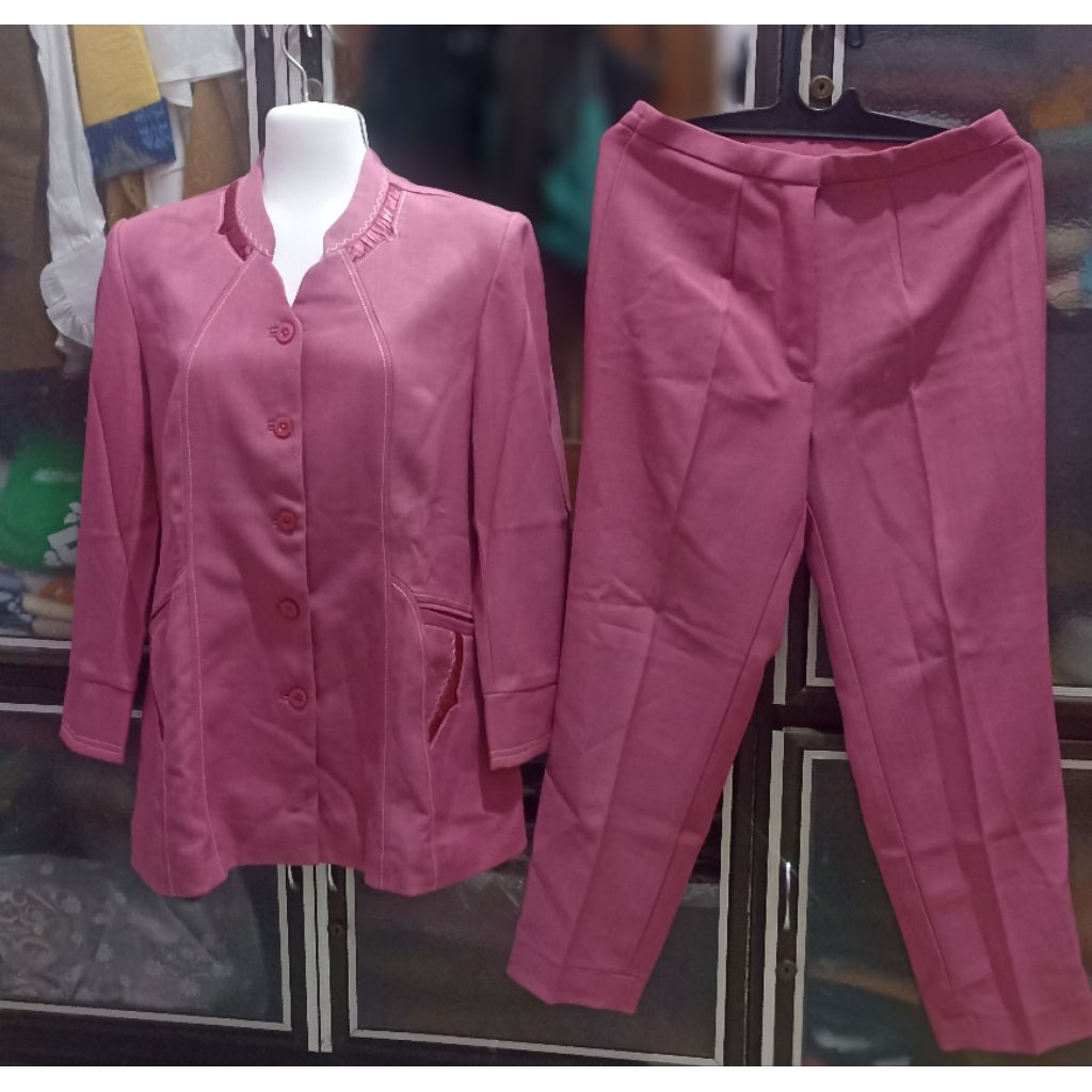 Setelan seragam dinas wanita preloved ( LD 94 )