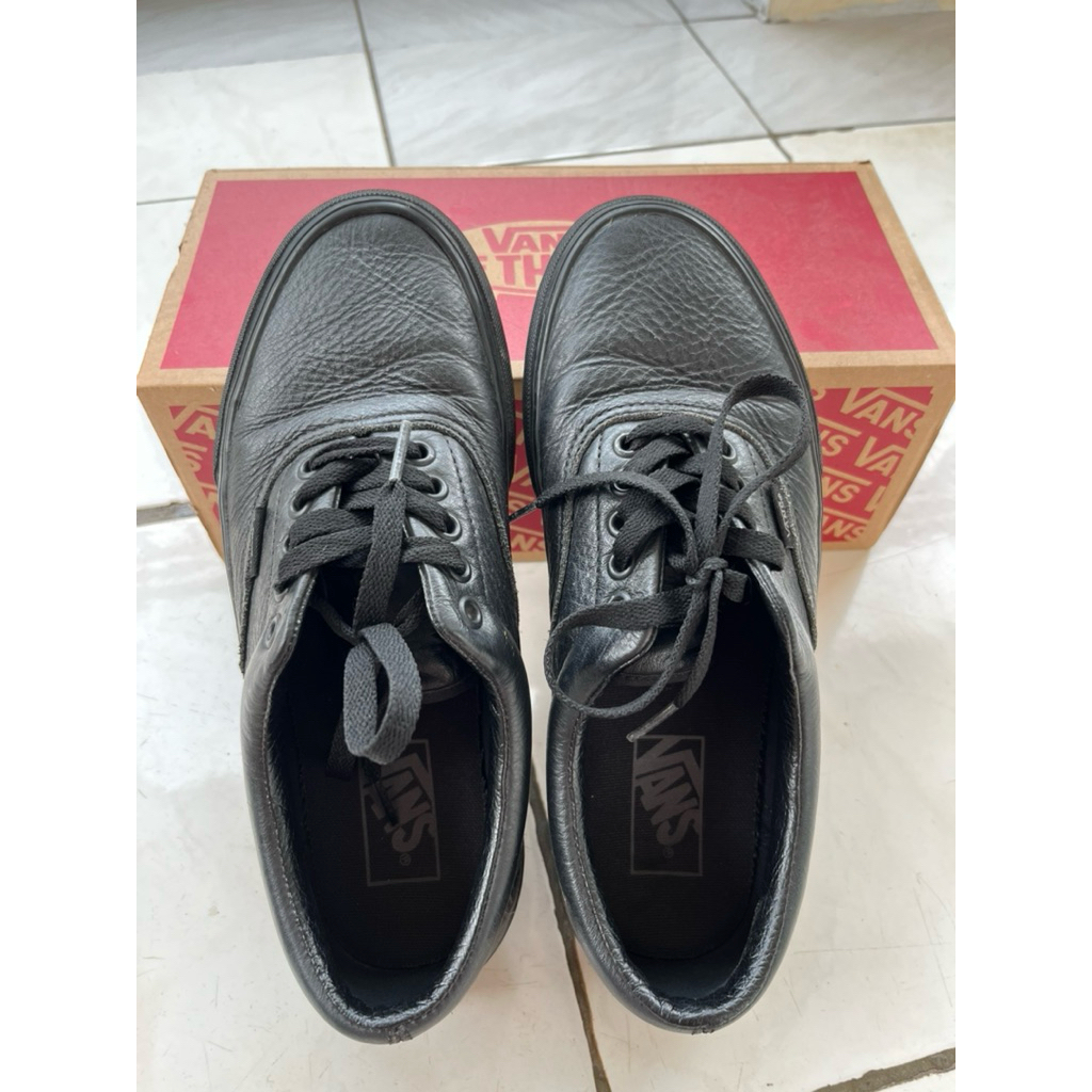 Vans Leather Black