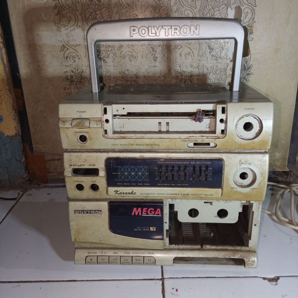 kesing radio Polytron Mega power
