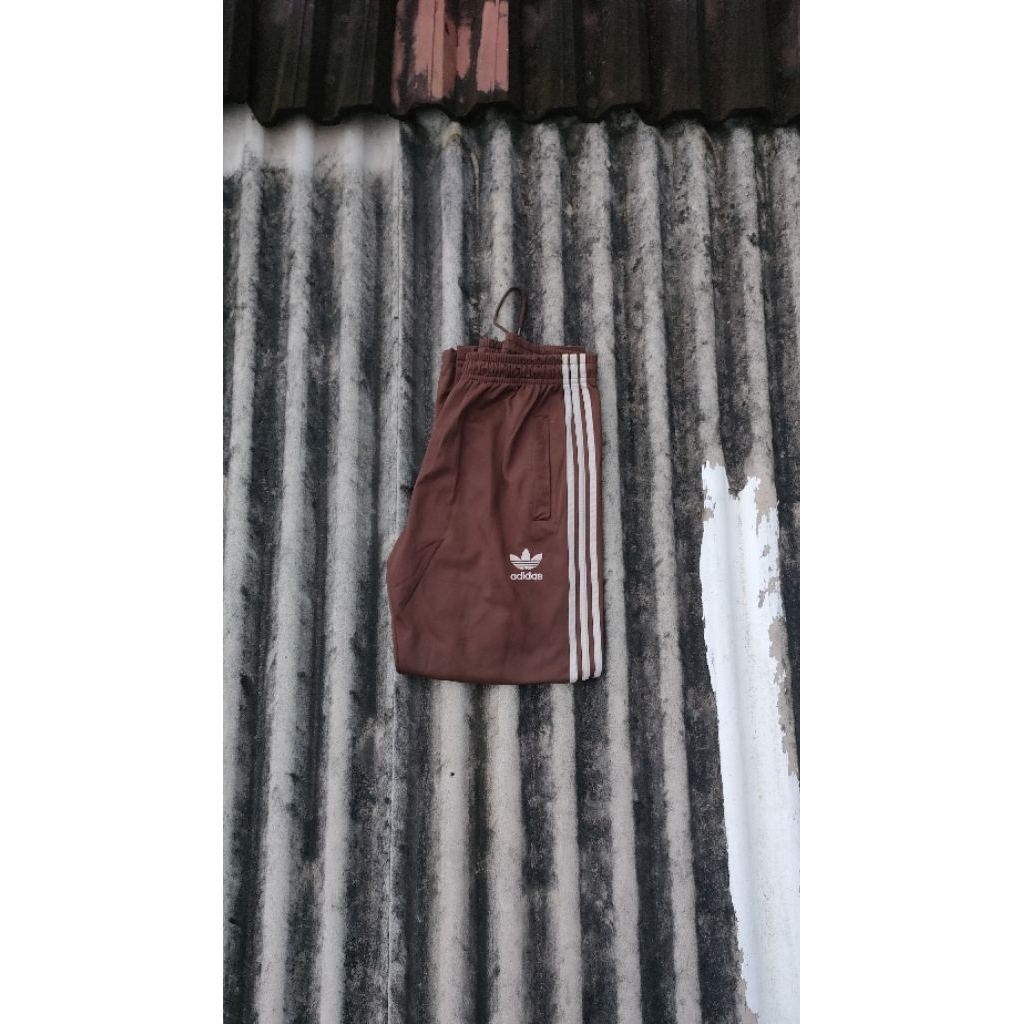 sweatpant adidas