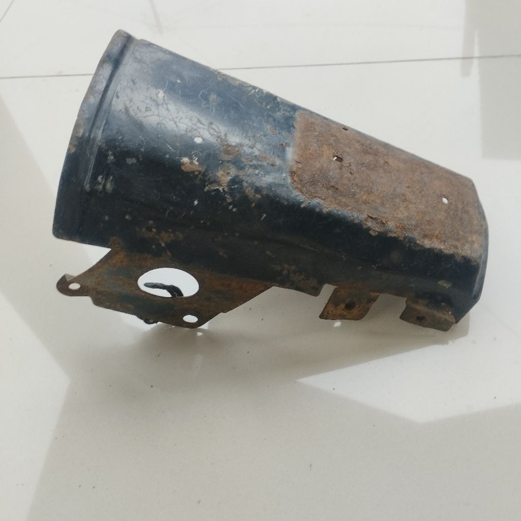 Panel dasi depan tameng depan Honda C800 / C700 supercup original