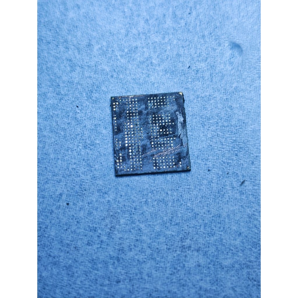 EMMC KMDV6001DM