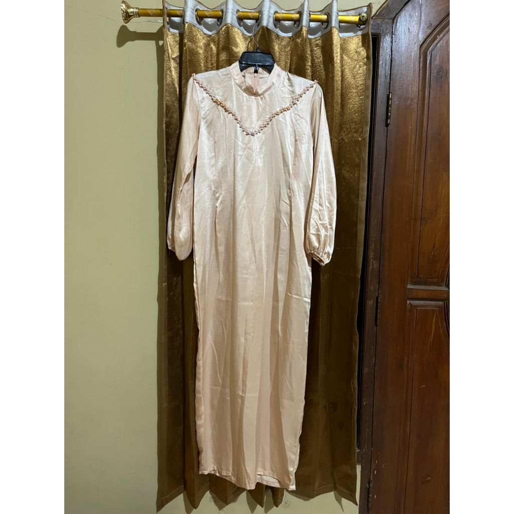 preloved dress kondangan / dress bridesmaid