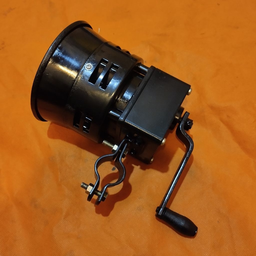 Sirine Manual / Hand Siren Ukuran Besar, Aksesoris Sepeda Onthel Kuno Antik