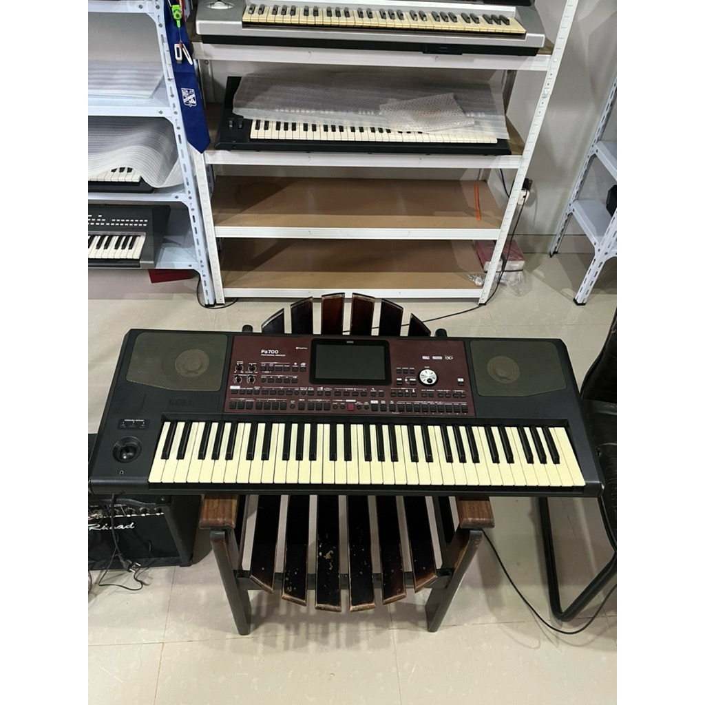 KORG Pa700 HDMI mulus segel atas ok