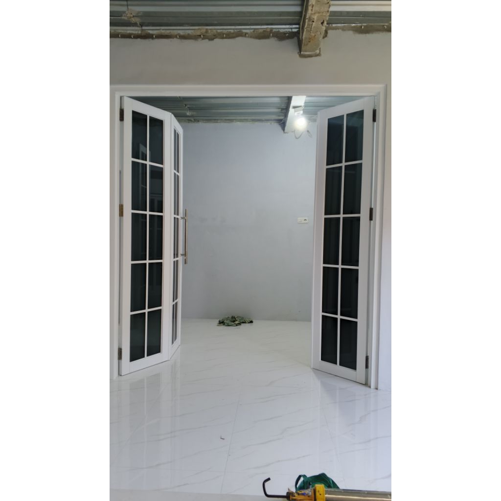 Pintu lipat aluminium