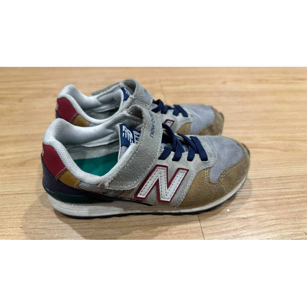 PRELOVED  Sepatu Anak Original 100% New Balance