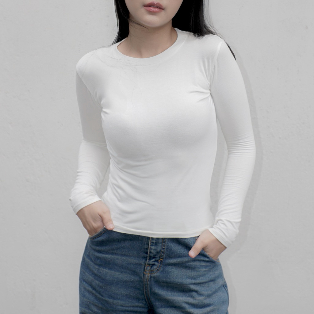Lineastudios - Second Skin Long Sleeve Top | Basic Fitted Tee