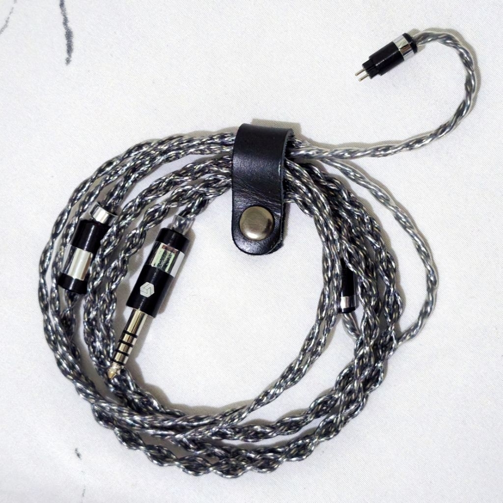 VJC BAYOU Custom Cable CoaxCopper & Silver Plated Copper for IEM - 4 braid 4.4 Balance Rhodium (Beka