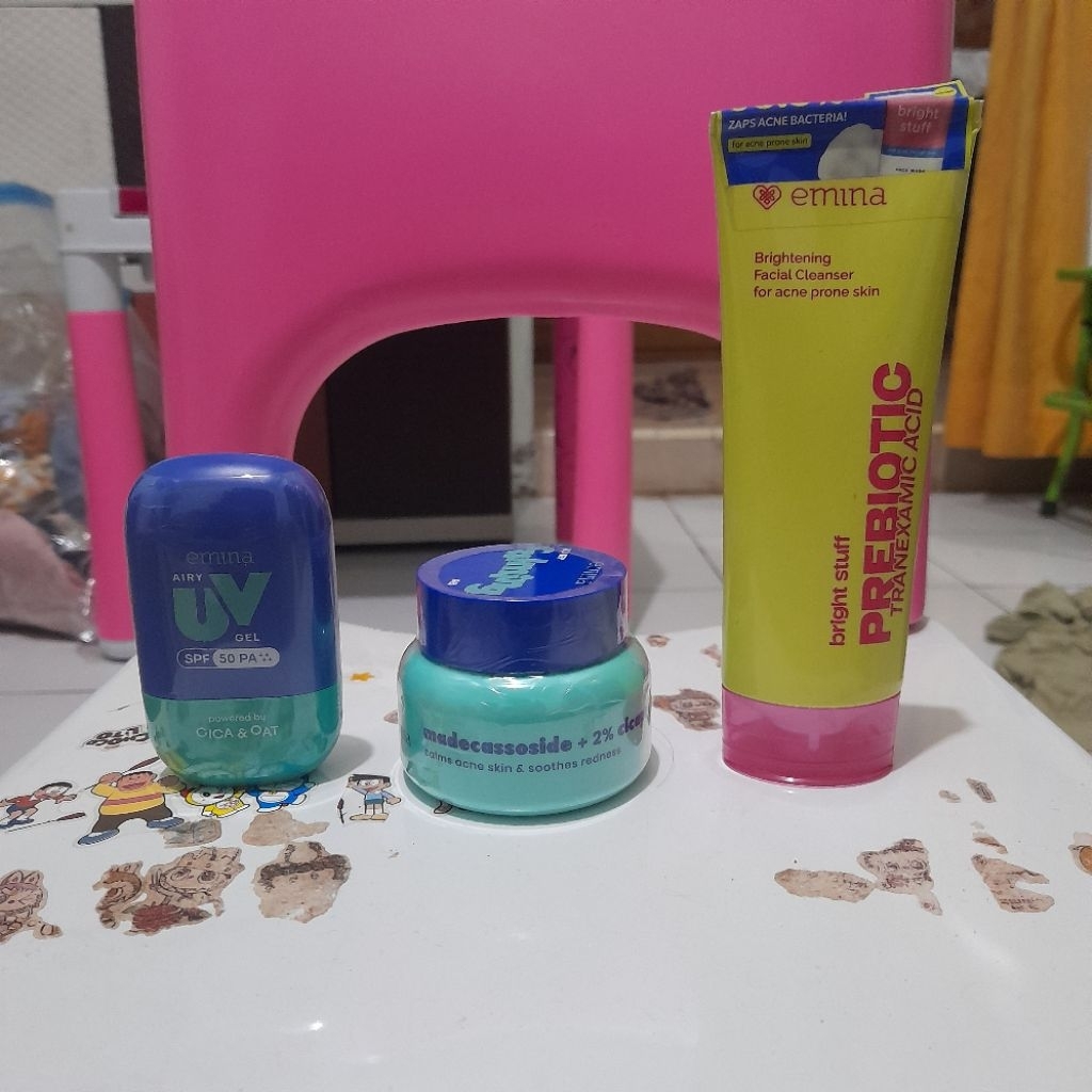 Paket Bundling super lengkap EMINA Bassic SkinCare for Acne Skin harga murah produk baru masih segel