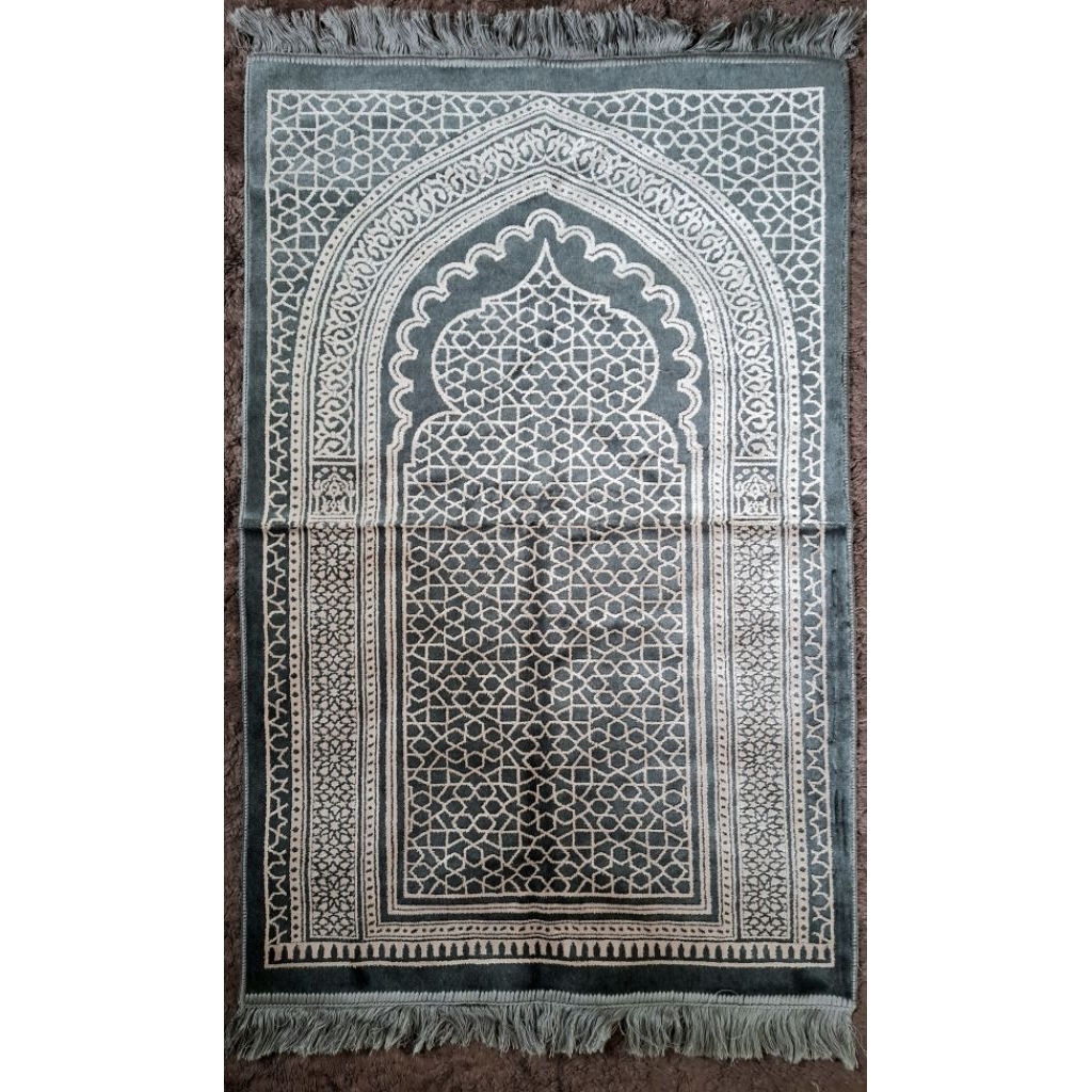 SAJADAH PREMIUM AYDIN IMPORT TURKI MEWAH DAN BERKELAS