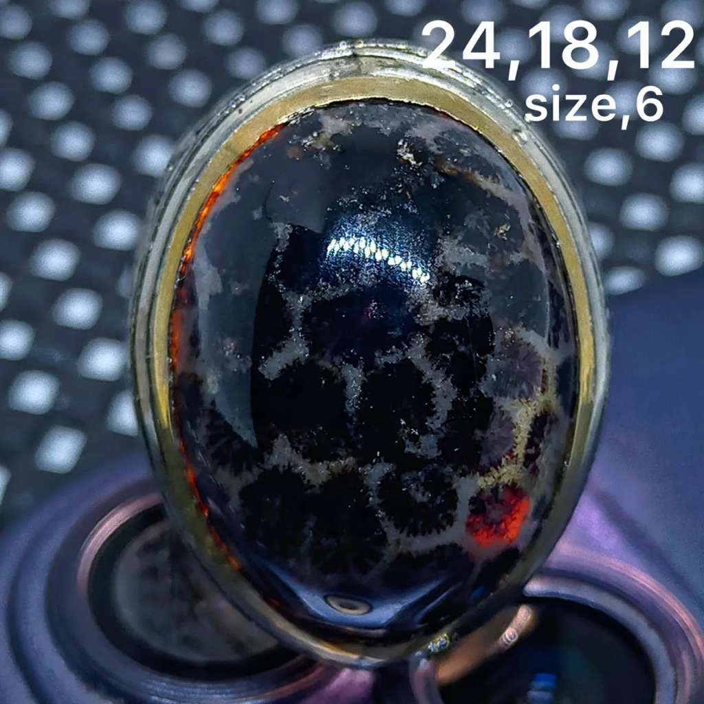 cincin batu akik asli teratai hitam antik top hq natural (asli alam)