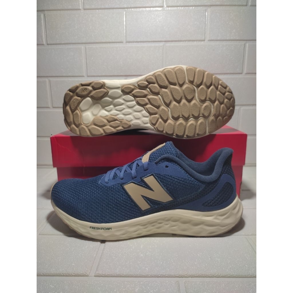Sepatu running baru new balance arishi original