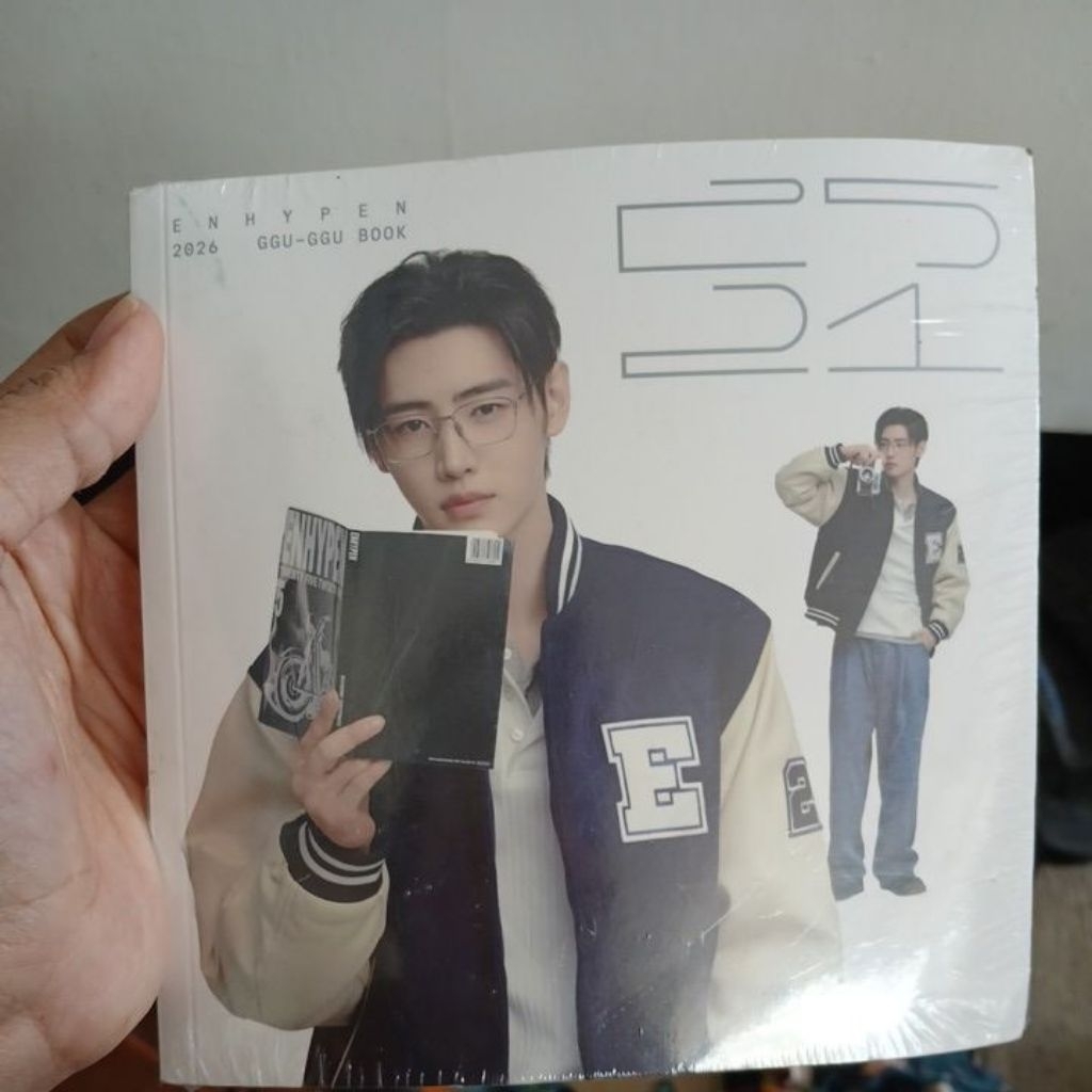 Sunghoon Enhypen Ggu Ggu book 2026