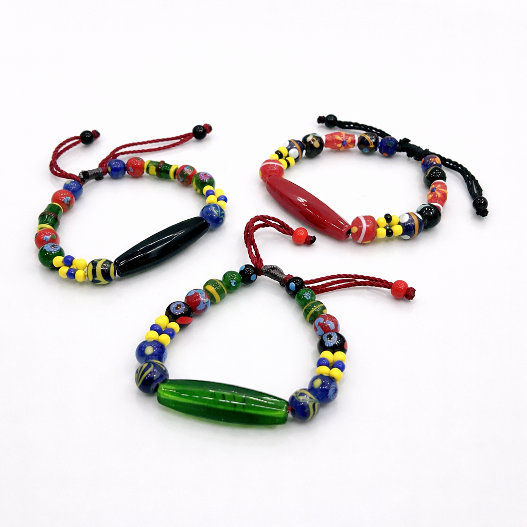 Gelang Lilis Lamiang Gelang Manik Manik Kalimantan Gelang Etnik Oleh Oleh Kalimantan