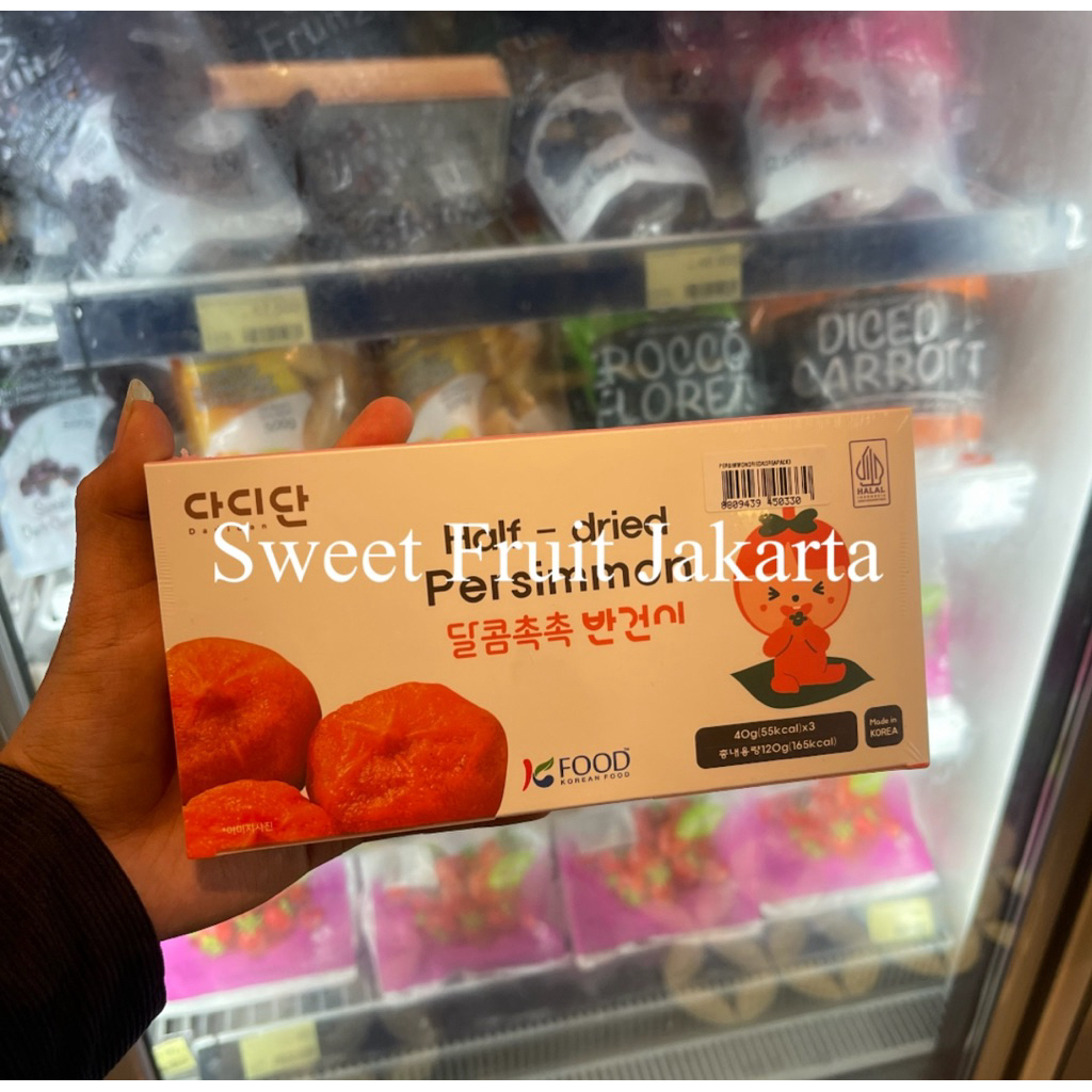 Half Dried Persimon Korea Frozen / Buah Kesemek Setengah Kering / Buah Persimon Kering / 120 gr