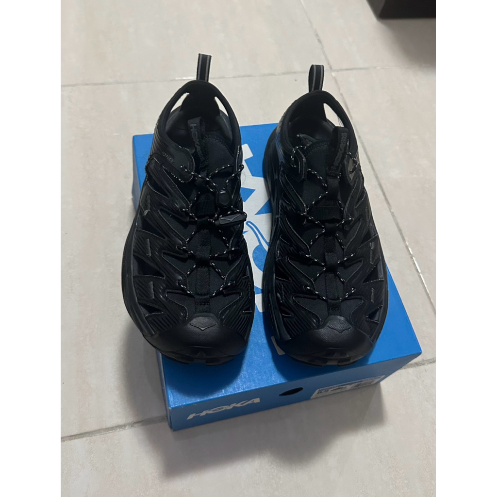 Sepatu Hoka U HOPARA, Original, ukuran 42, second (good condition)