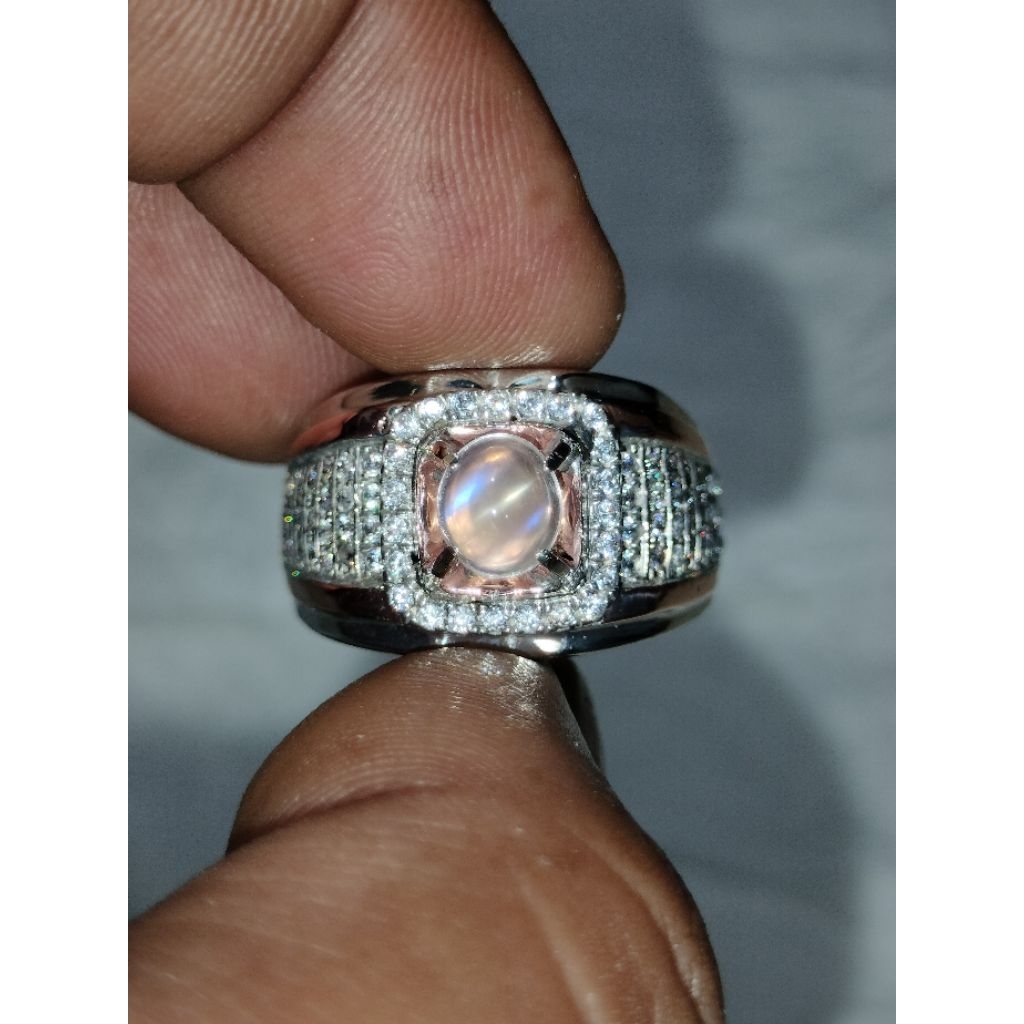 natural moonstone srilanka