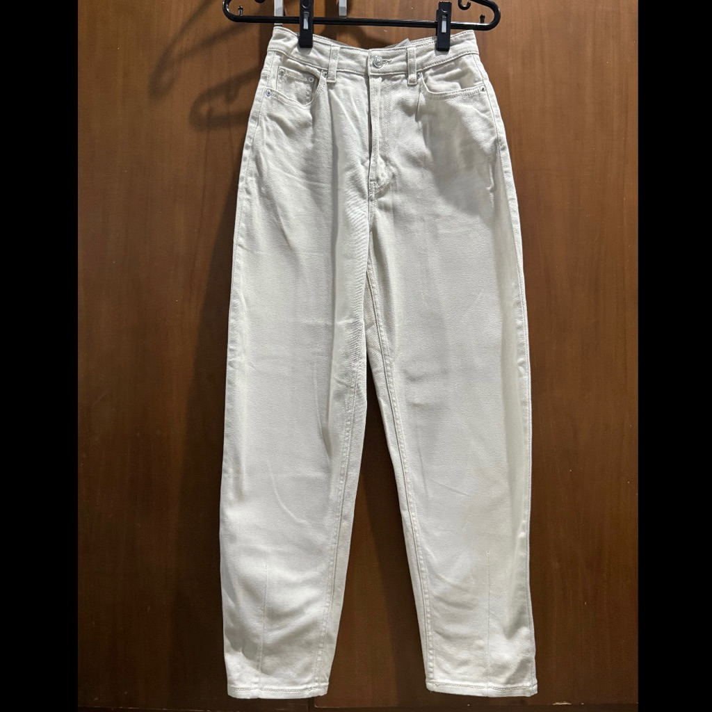 Barrel Preloved H&M Divided Jeans