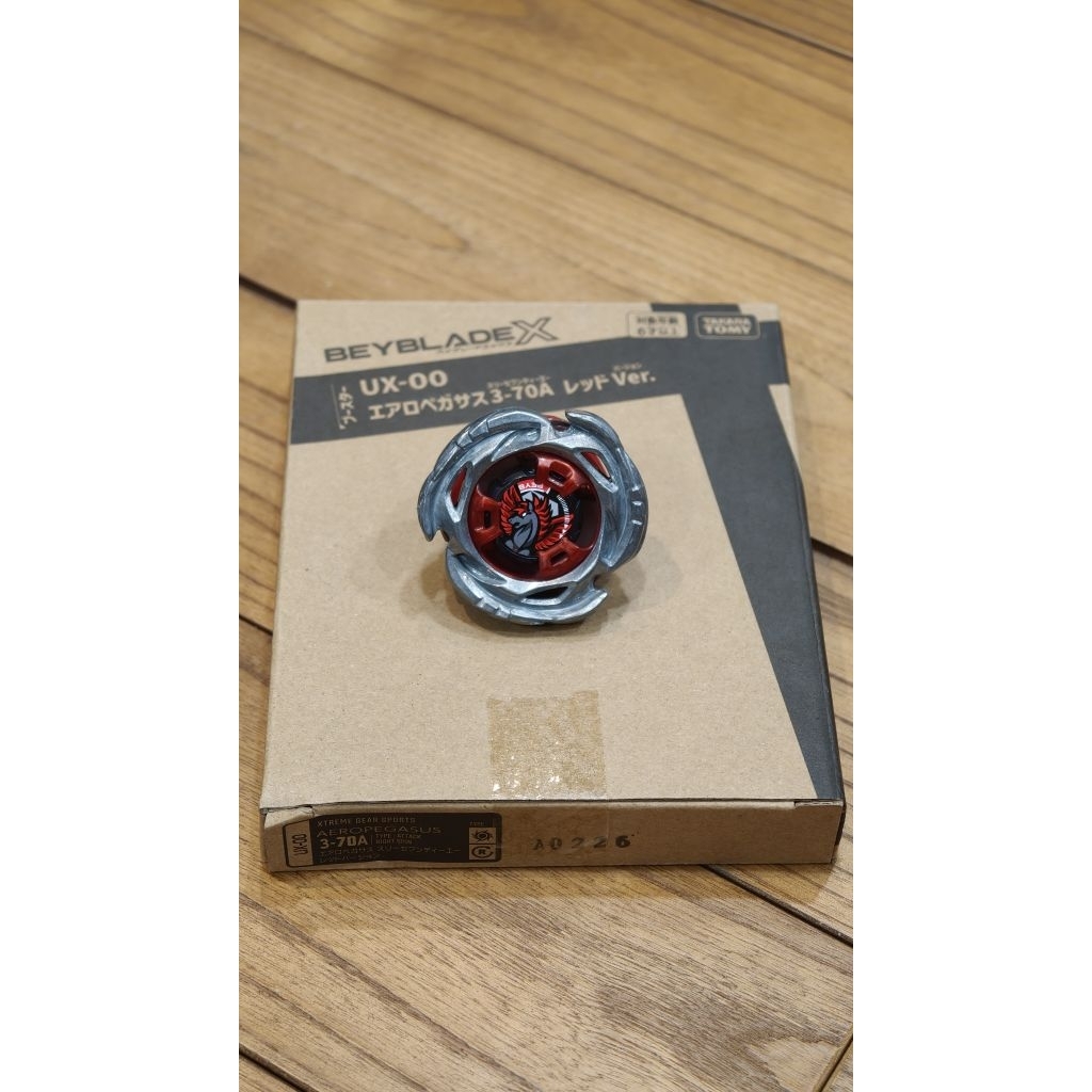 Red Aero Pegasus Beyblade X 3-70 A Asli Takara Tomy JP