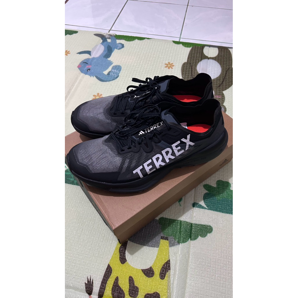sepatu adidas terrex agravic speed new