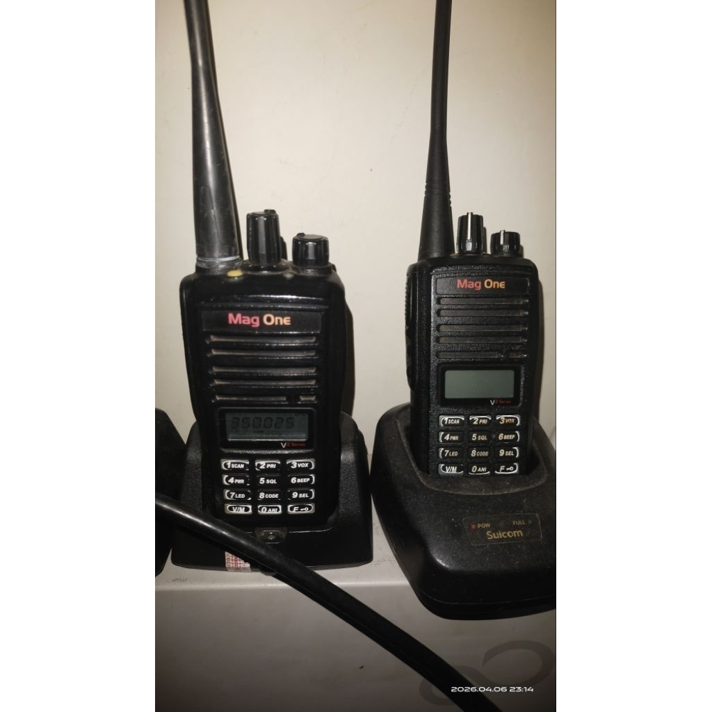 HT  mag  One VZ-28 by motorola