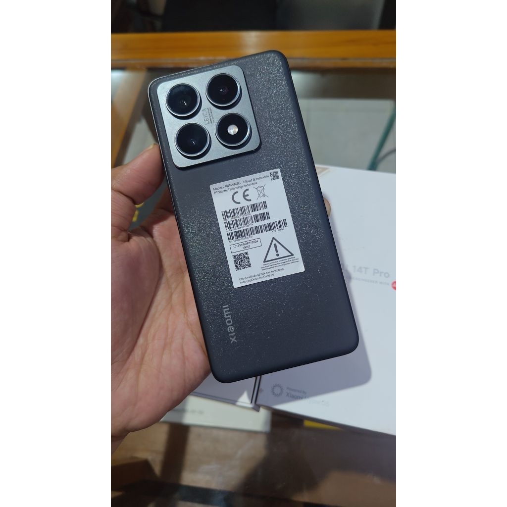 Xiaomi 14T pro 12/256 second