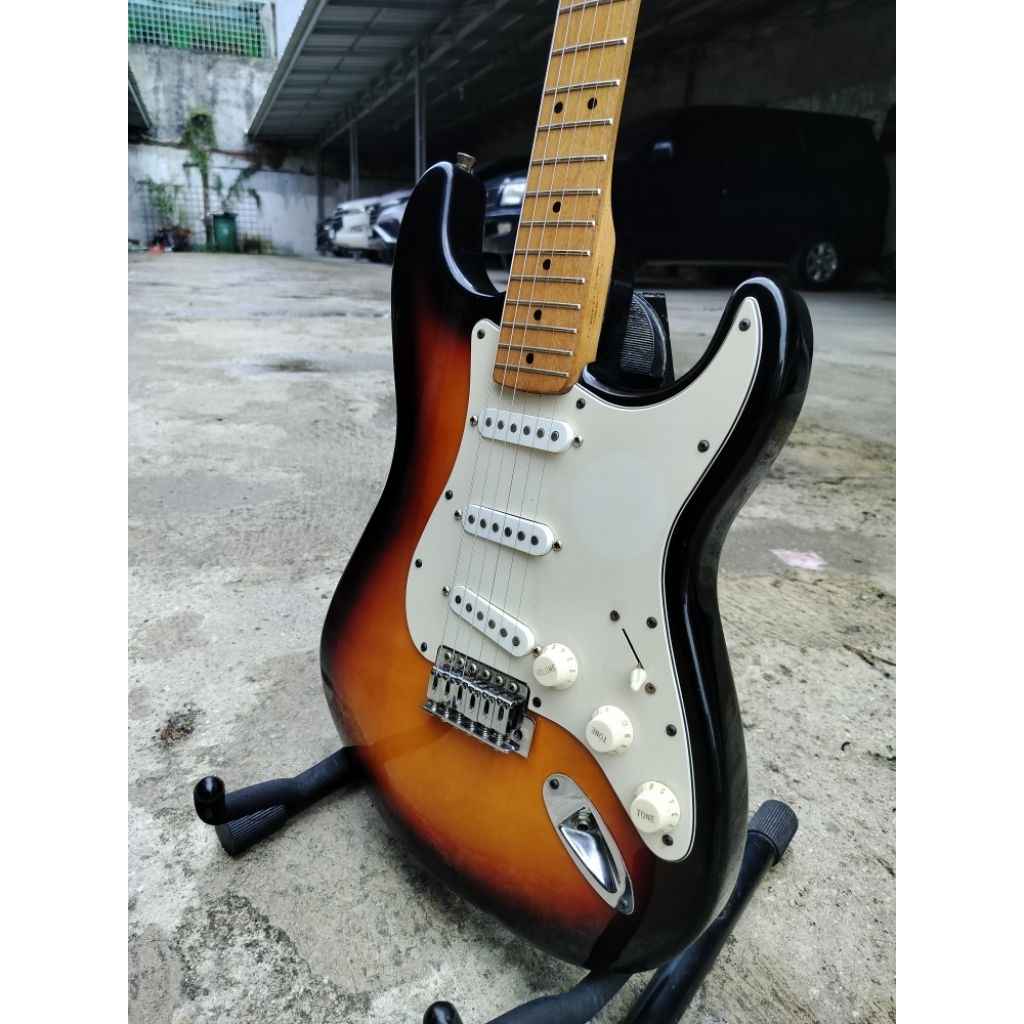 fender original squier california