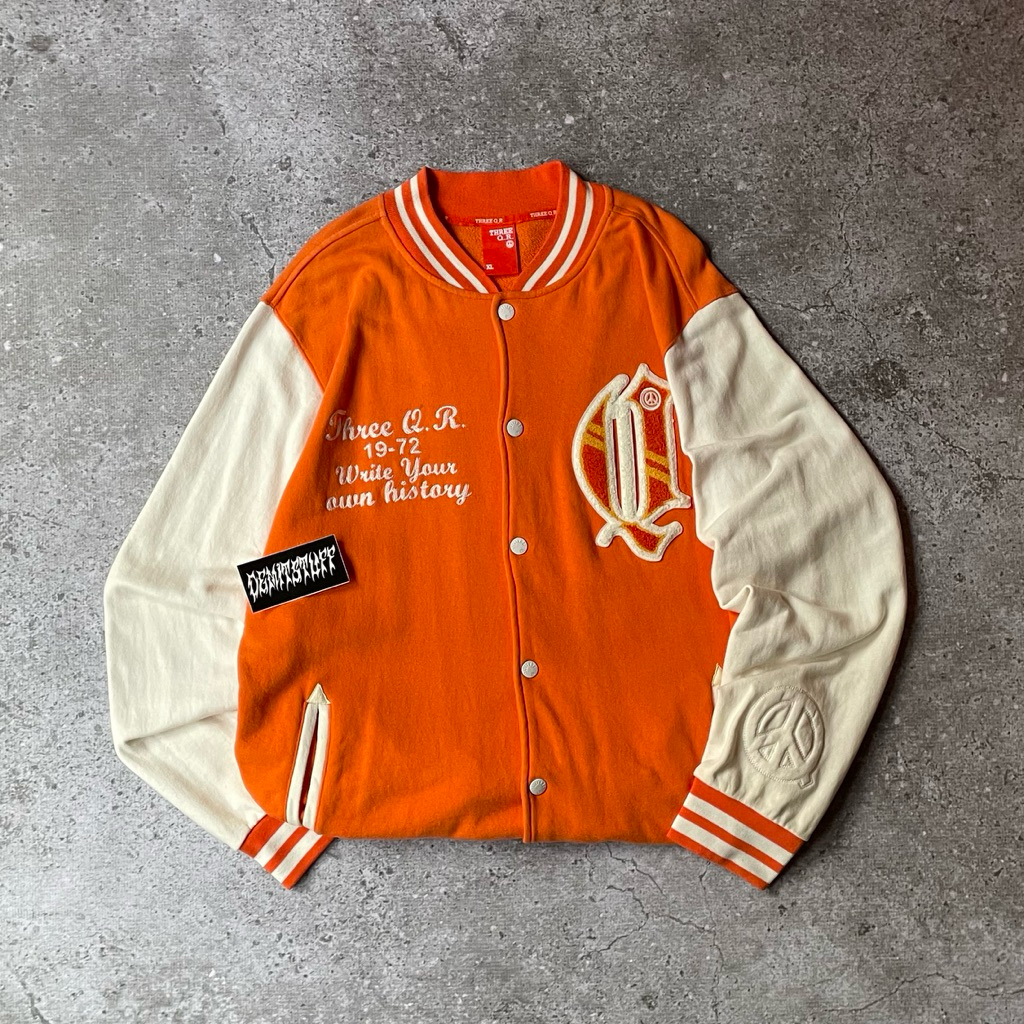 Jacket Varsirty Three QR Unisex Pria Wanita
