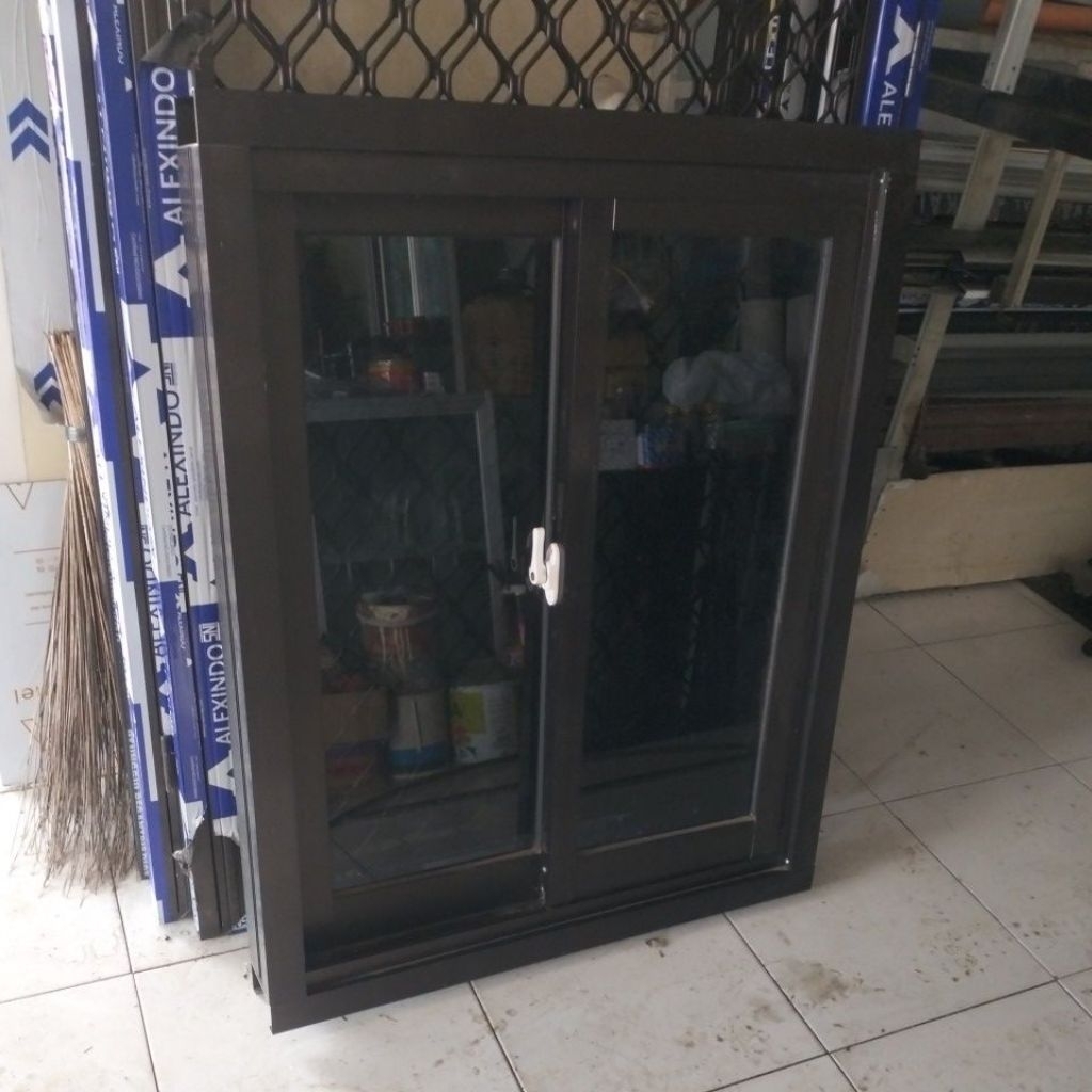 jendela sliding aluminium