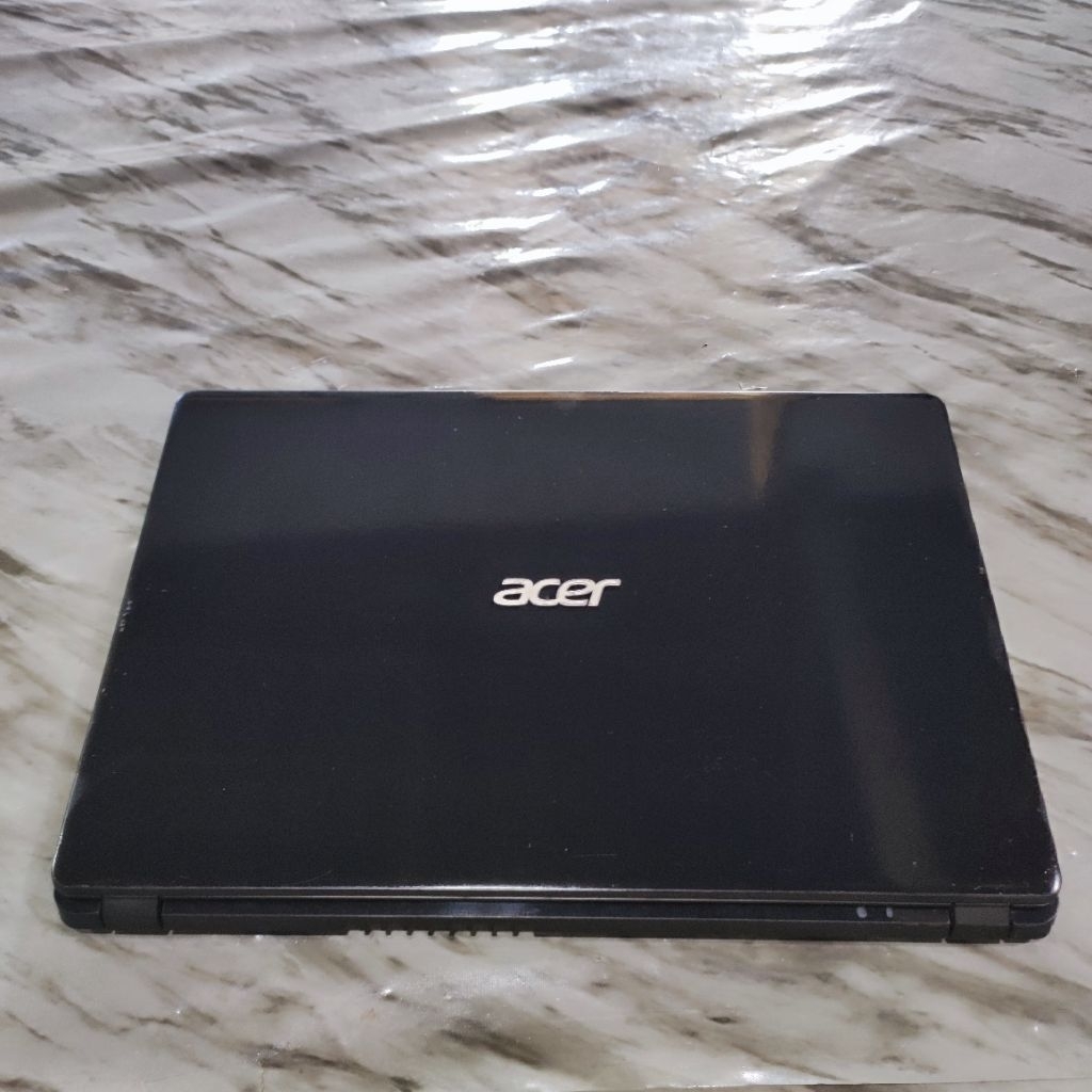 Casing Case Kesing Laptop Acer Aspire 3 A315-42