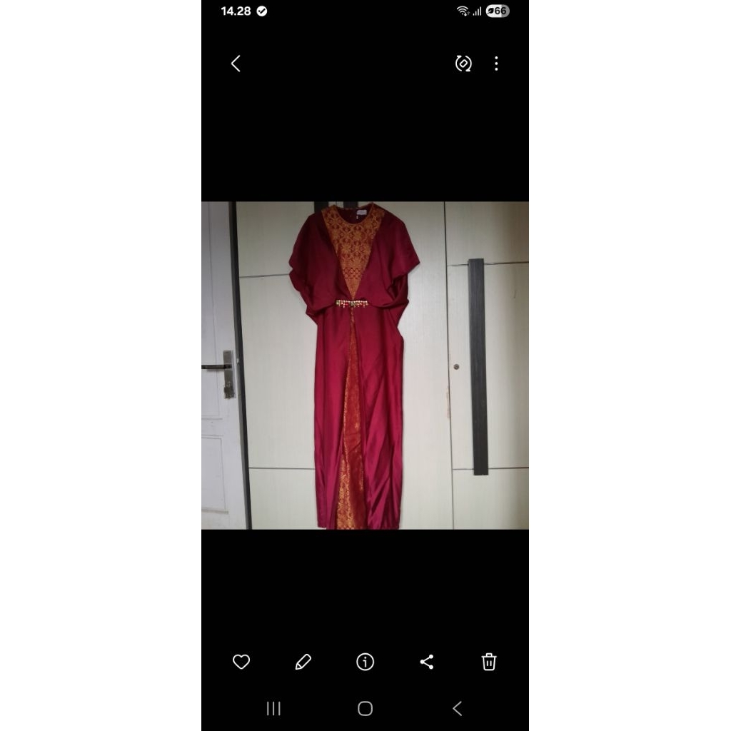 Preloved dress songket