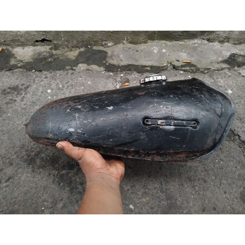 tangki modif yamaha DT100 DT 100 wadah bensin tempat bensin bisa di aplikasikan ke cb