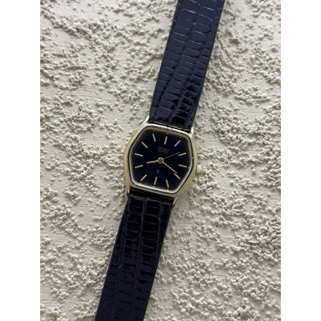 Dresswatch Jam tangan Citizen Tank Hexagonal Second Preloved