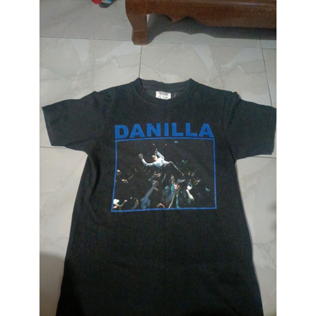 tshirt DANILLA OFFICIAL
