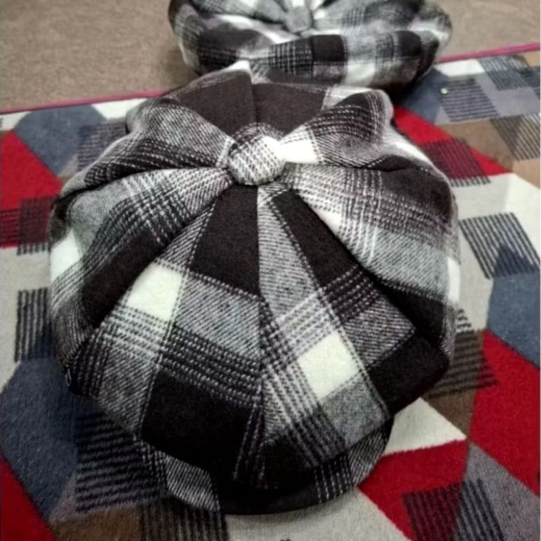 topi newsboy