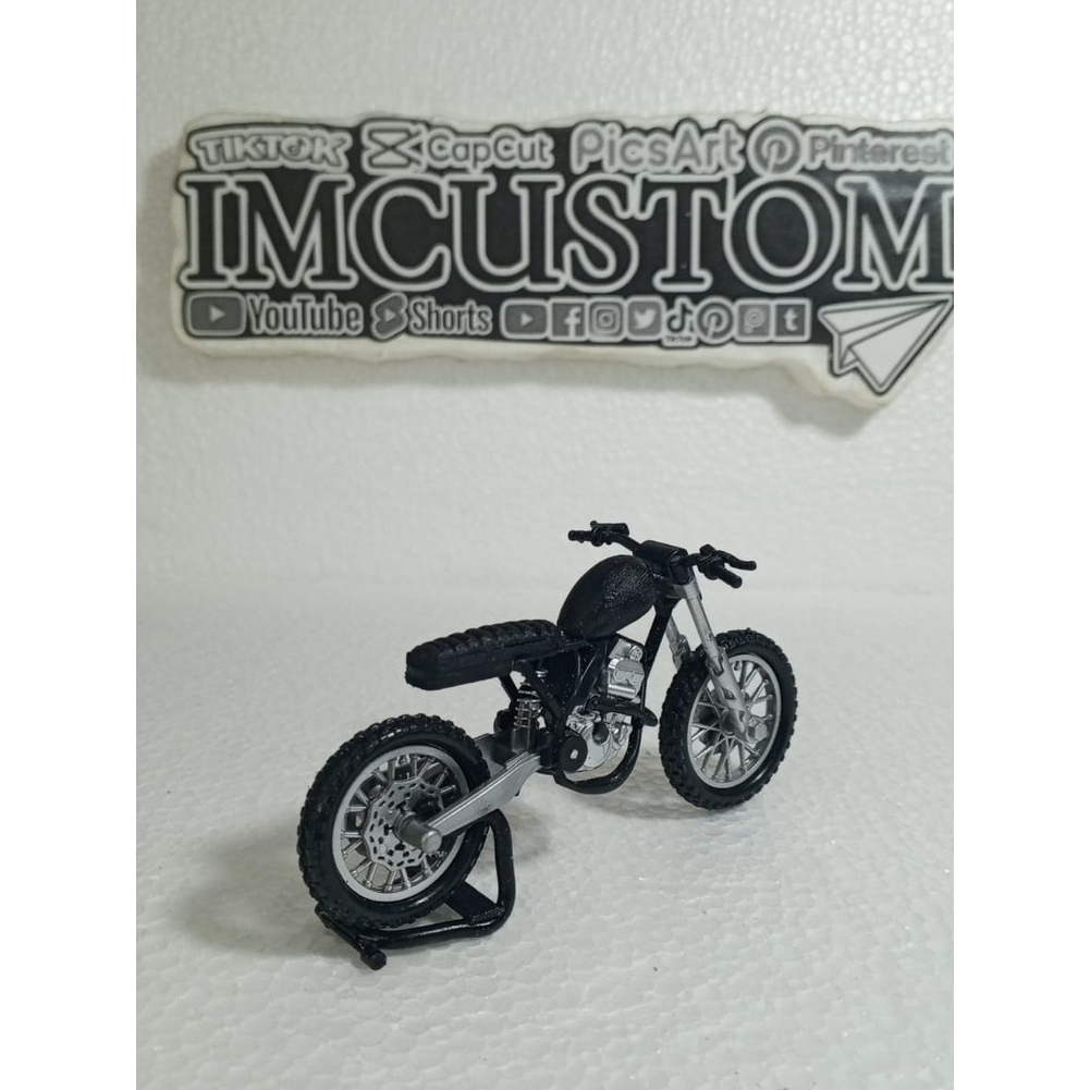 Motor Miniatur Japstyle Custom Detail Presisi untuk Kolektor