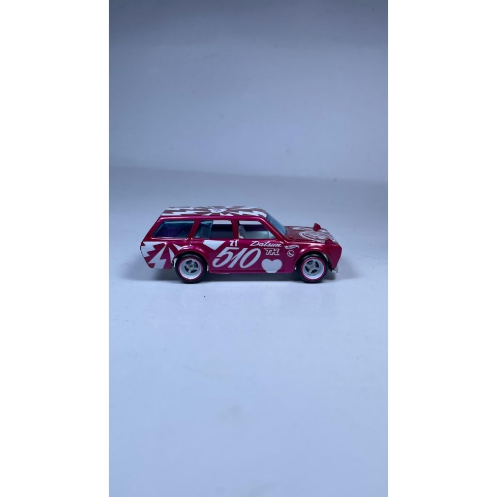 Hot Wheels Custom Replika THS 71 Datsun 510 Wagon