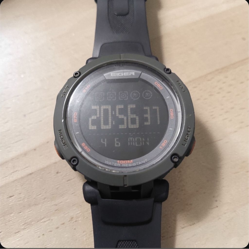 Jam Tangan Eiger Cleeve Digital
