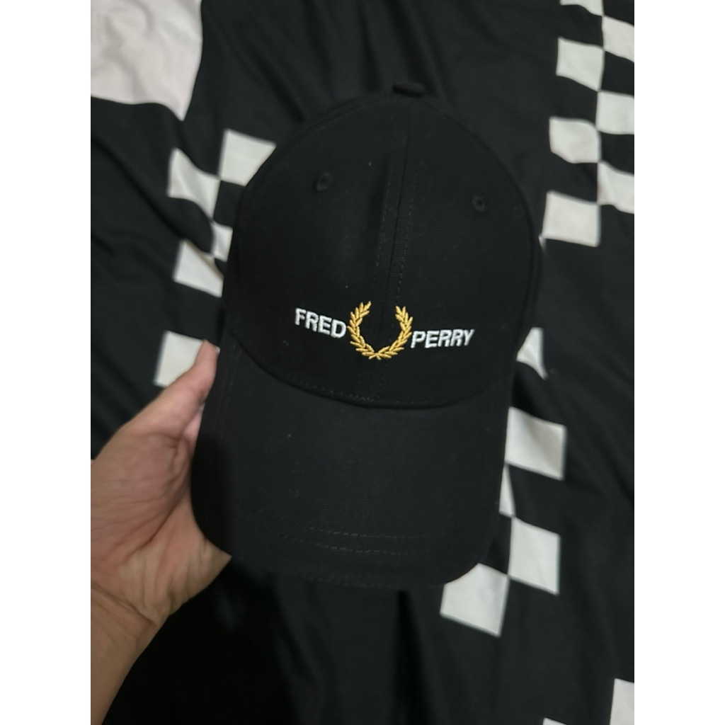 topi fred perry topi fp hitam motif elegant