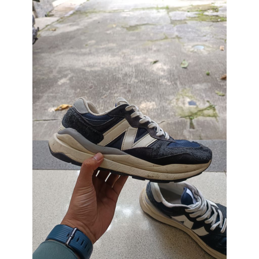 sepatu new balance 57/40VLB size 42