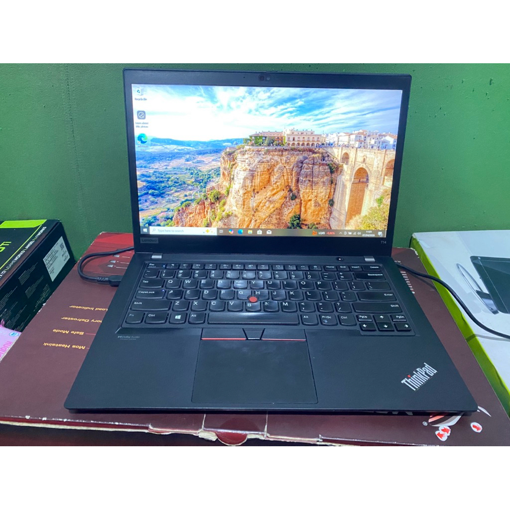Lenovo Thinkpad T14 Gen 2