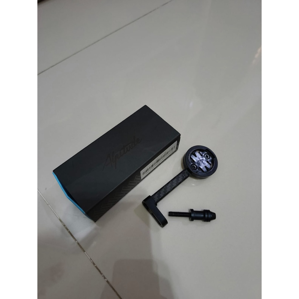preloved garmin mount carbon alpitude stelvio universal