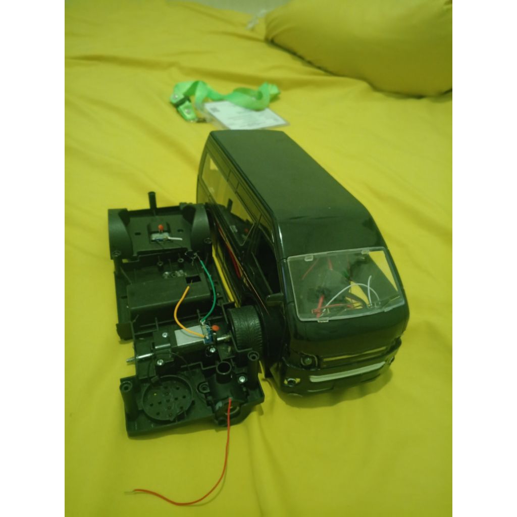 bahan rc bekas hiace