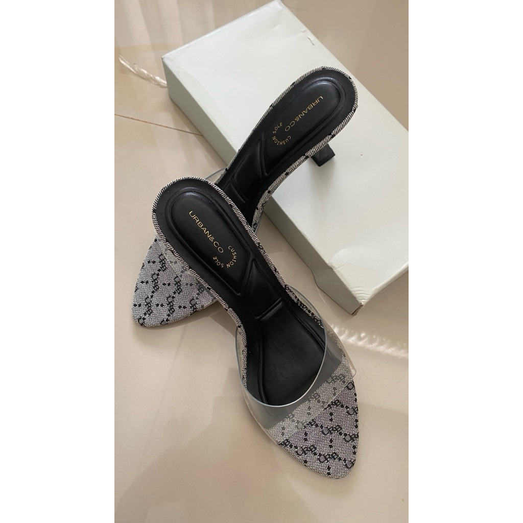 heels urban n co