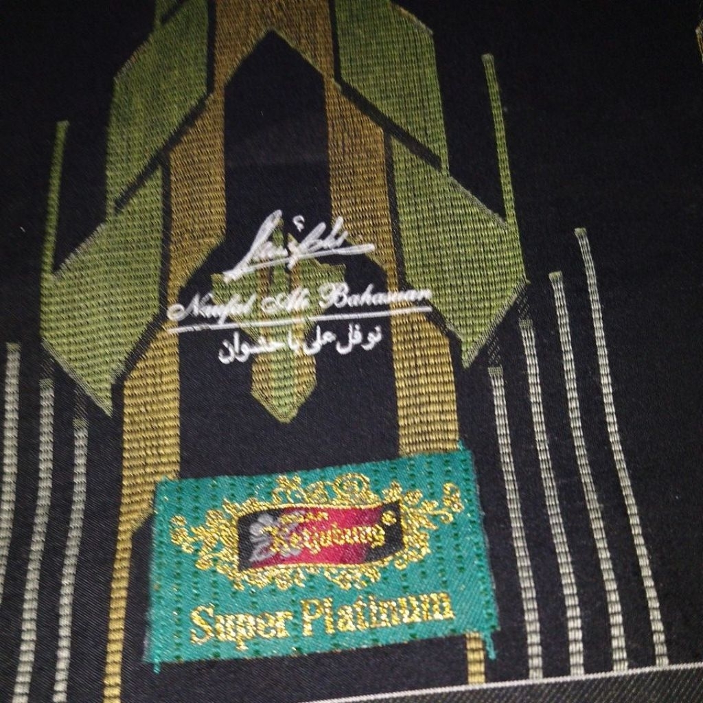 SARUNG KETJUBUNG SECOND PLATINUM SUPER PLATINUM RED STYLE CROWN