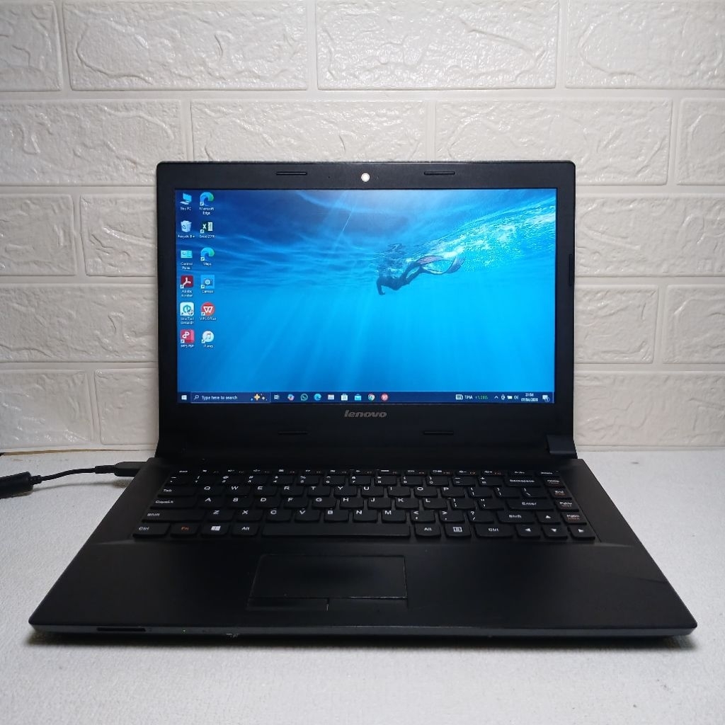 Laptop Lenovo B41-35. AMD A6-7310. Ram 4GB HDD 500GB. Windows 10.