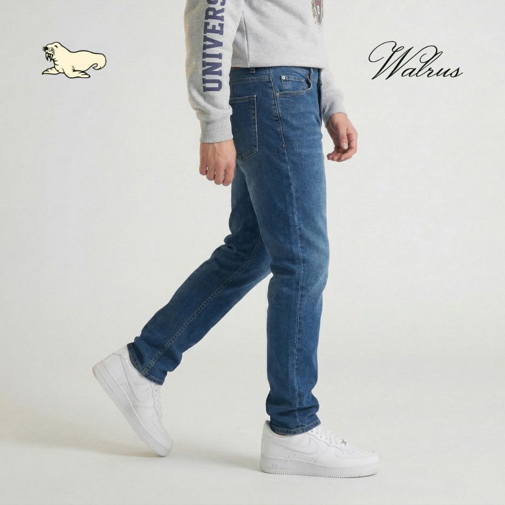 Walrus Signature Denim Pant Sim Fit Celana Jeans Pria Blue Bio Wash with Leather Accent G80025B
