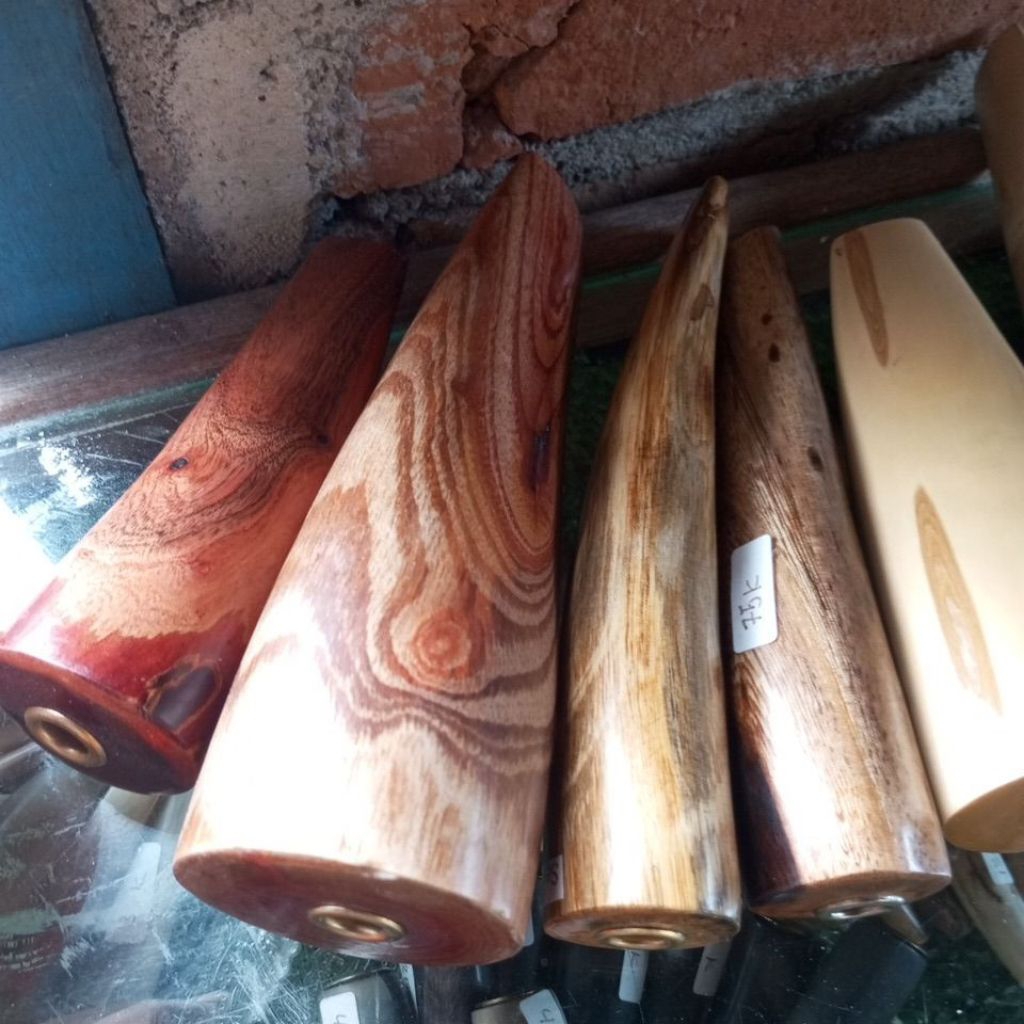 ONCE ETALASE KAYU JUMBO